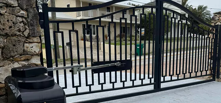 Swing Gate Opener with Keypad Waukegan