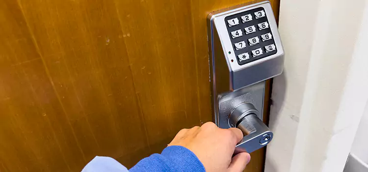 Why Choose Us for Your Keypad Lock Needs in Waukegan, IL?
